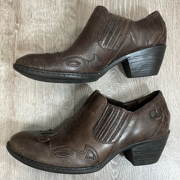 Born Amibeth Brown Leather Western Wingtip Ankle Boot Comfort Heel 7 - Picture 10 of 15